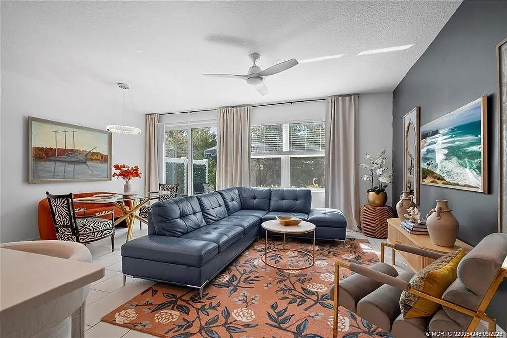 380 SE Sea Hunt Way, Stuart, FL 34994