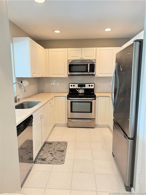 Photo 8 at 5639 SE Foxcross Place, Stuart