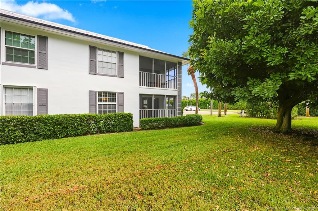 2 bedroom Condominium at 801 SE Central Parkway #801-1, Towne Park North Condo, Stuart — photo 4