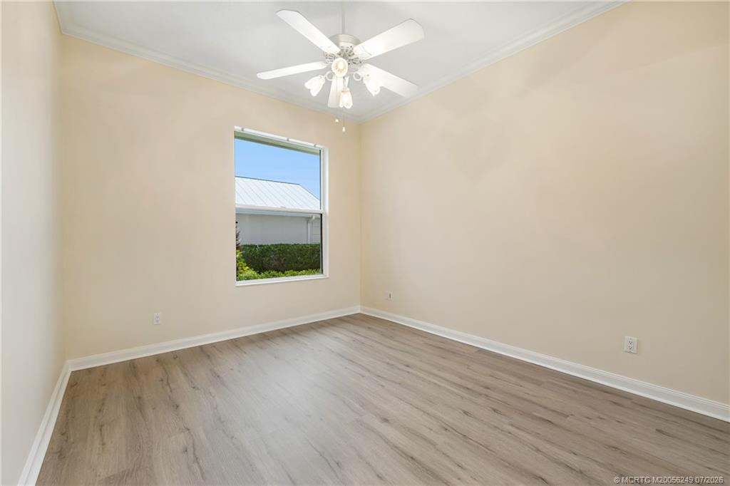 Guest bedroom #2 with new luxury laminate flooring