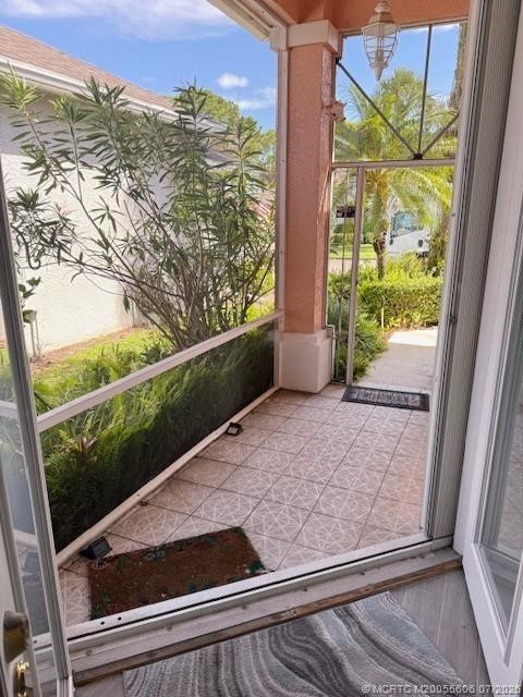 Photo 4 at 581 NW Montevina Drive, Port St. Lucie