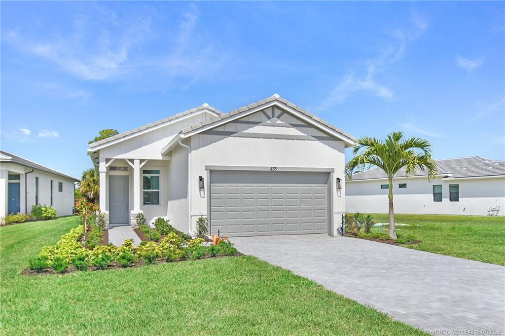 Property photo for 435 SE Via Sangro, Port St. Lucie, FL 34952
