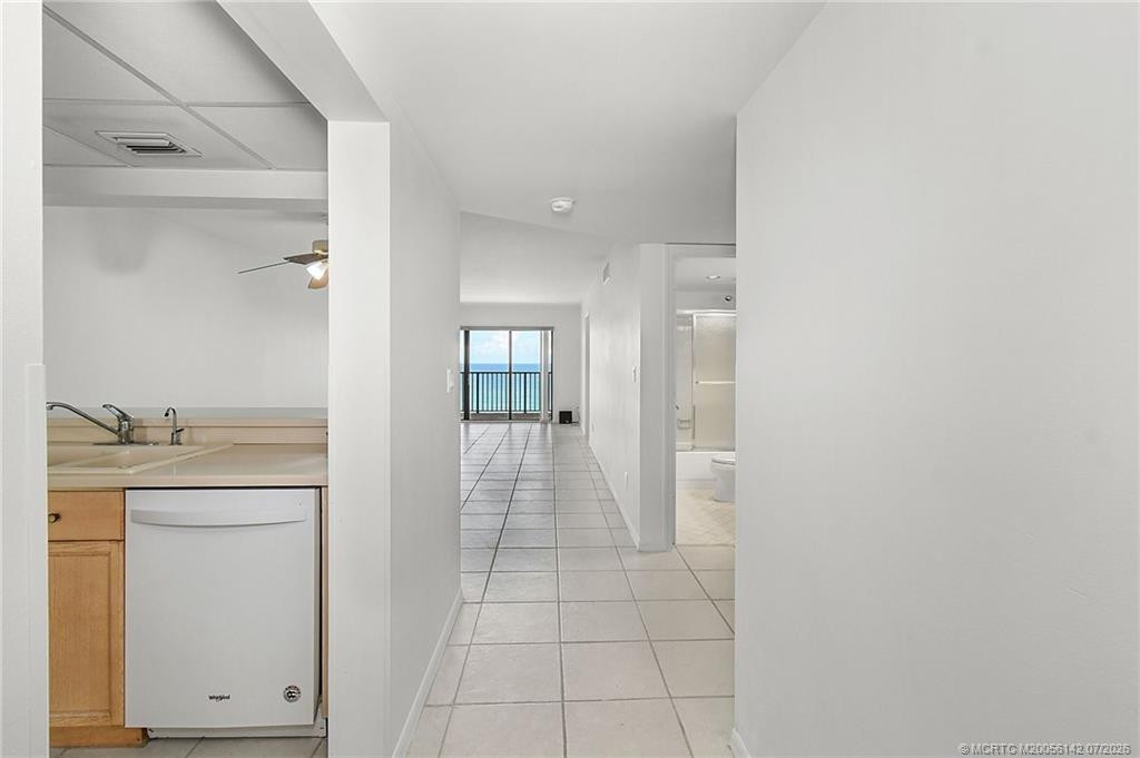 Photo 7 at 10044 S Ocean Drive 1204, Jensen Beach