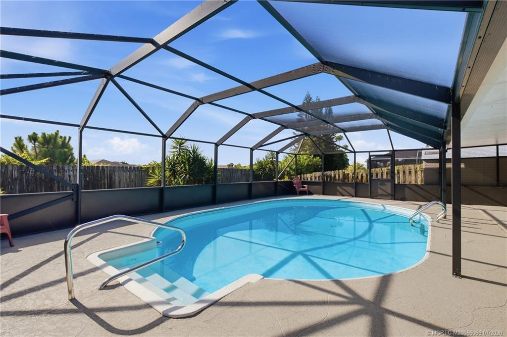 2509 NE 18th Lane, Jensen Beach FL - photo 21 of 26
