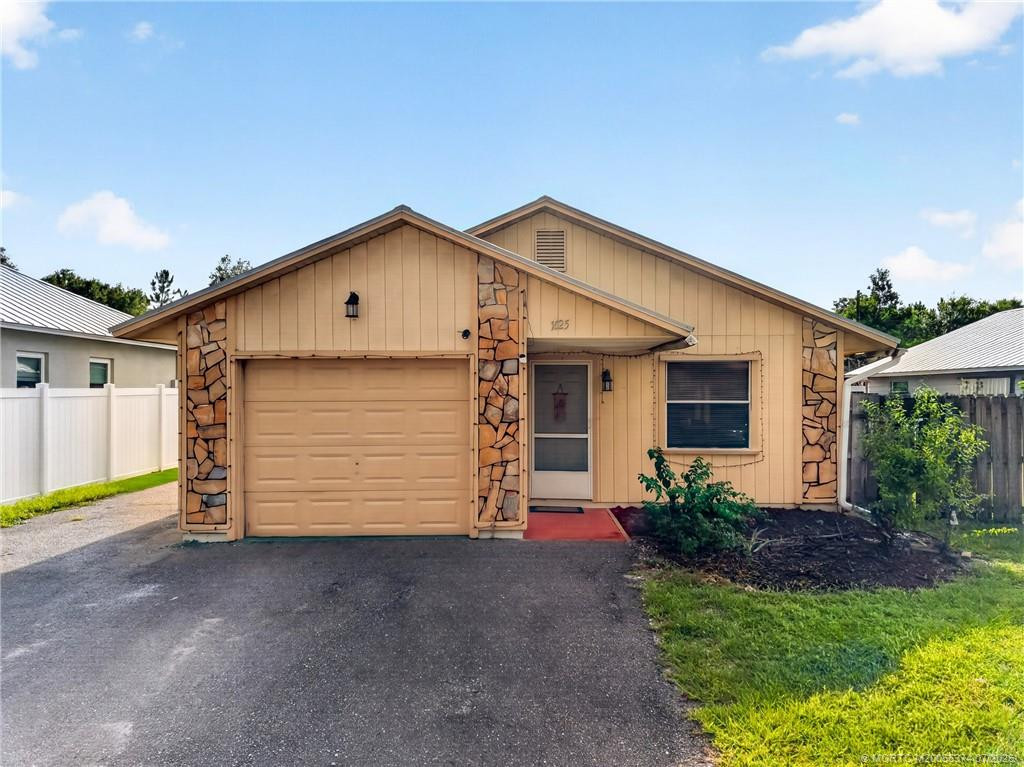 1625 22nd Avenue Vero Beach Florida 32962