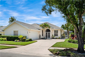 4969 SE Heartleaf Terrace, Hobe Sound, FL 33455