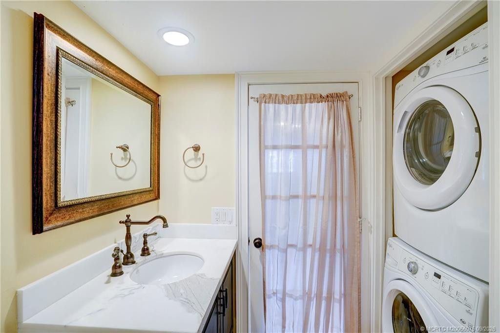 40 NE Plantation Road #101, Stuart FL - photo 11 of 31