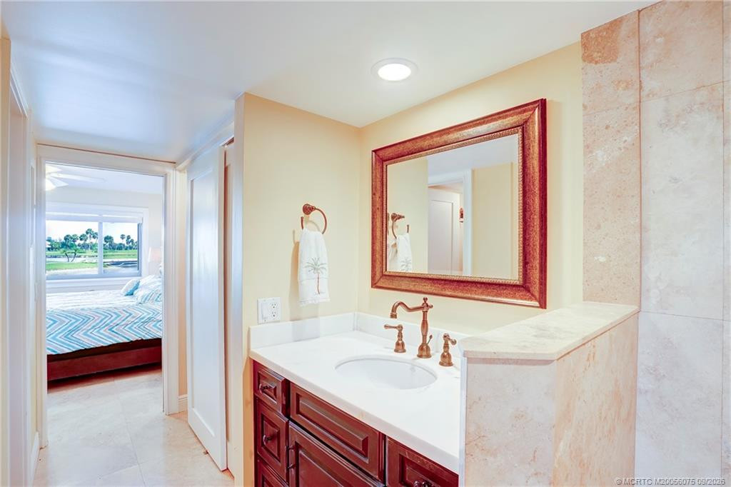 40 NE Plantation Road #101, Stuart FL - photo 13 of 31