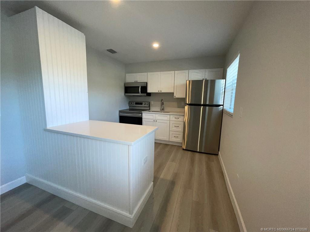 Photo 3 at 661 Hernando Street 4, Fort Pierce