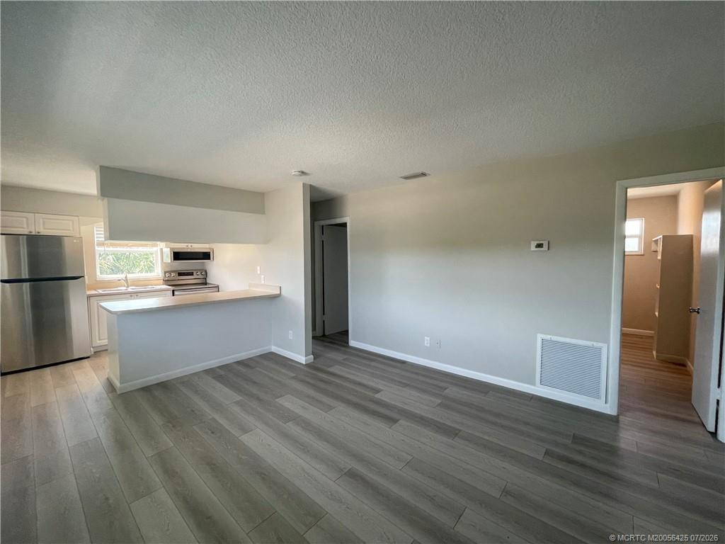 Photo 3 at 661 Hernando Street 10, Fort Pierce