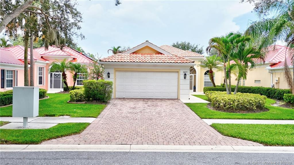 3 bedroom Single Family Residence at 1577 SW Balmoral Trace, Florida Club Pud Ph 02b, Stuart — photo 2