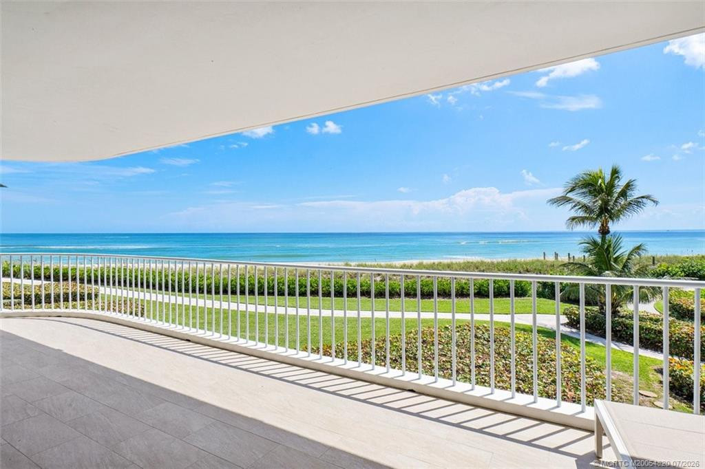 2001 SE Sailfish Point Boulevard 212 — photo 1