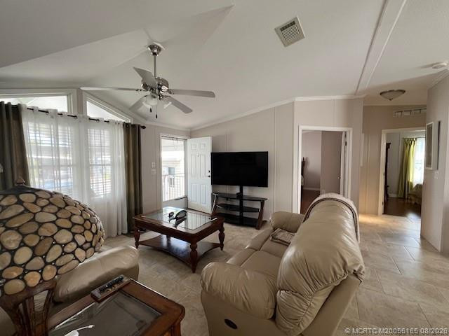 3 bedroom Manufactured Home at 6120 Holly Lane, Maralago Cay, Lantana — photo 4