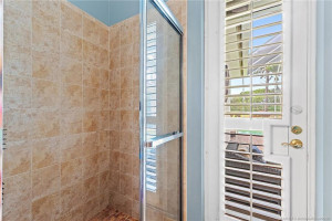 Cabana/Guest Bathroom