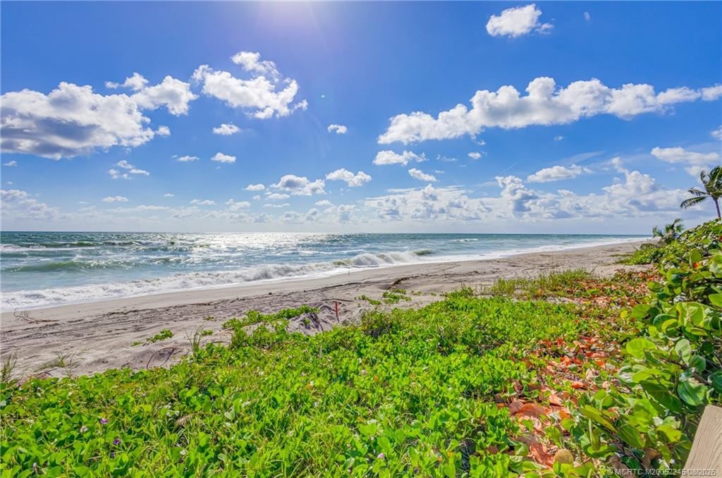 Photo 2 at 500 Ocean Drive W11, North Palm Beach