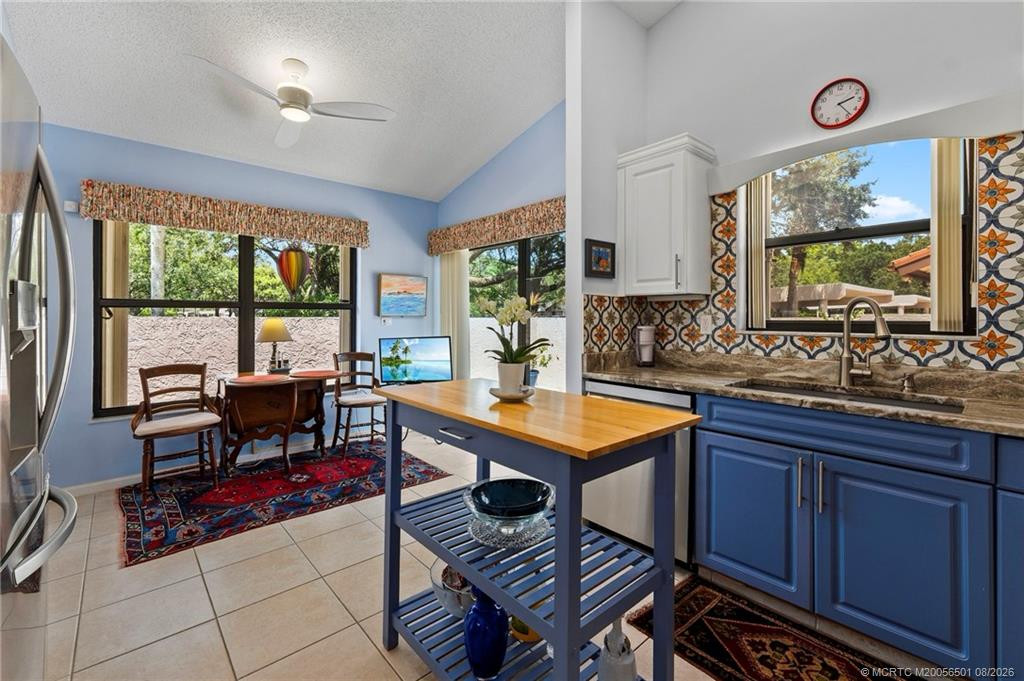 6030 SE Martinique Drive #101, Stuart FL - photo 20 of 43
