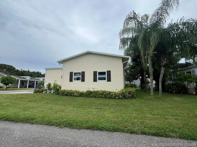 2 bedroom Manufactured Home at 2555 Pga Boulevard #425, The Meadows, Palm Beach Gardens — photo 2