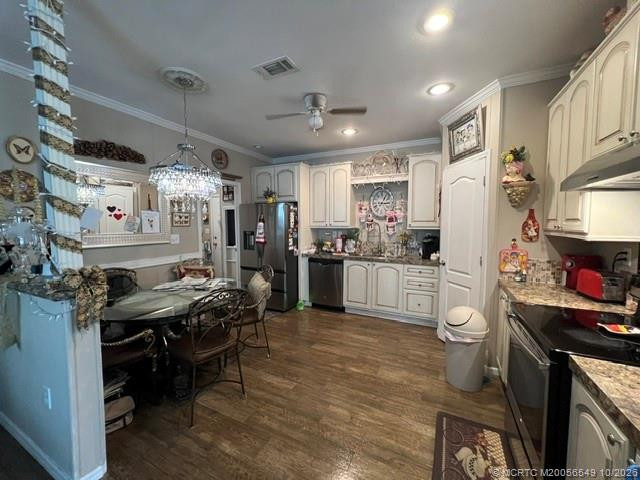 2555 Pga Boulevard #425, Palm Beach Gardens FL - photo 6 of 57
