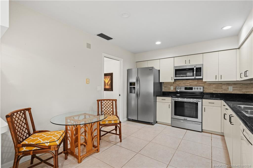 2600 SW Willowood Circle, Palm City FL - photo 15 of 43
