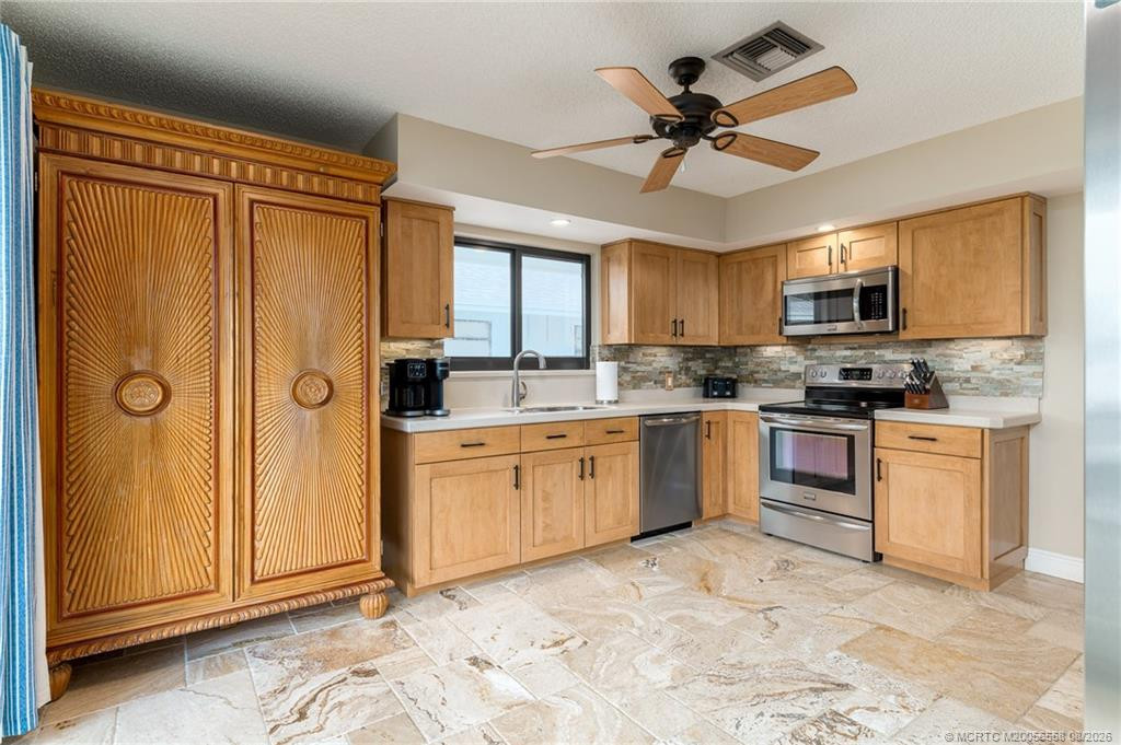 4099 SE Centerboard Lane #4-B, Stuart FL - photo 20 of 88