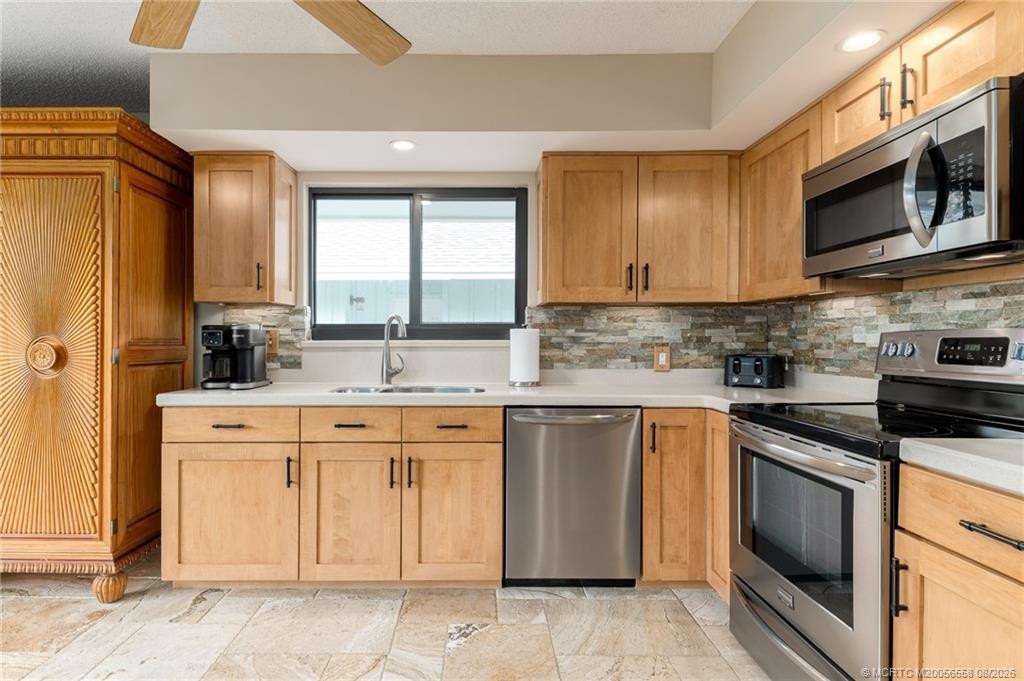4099 SE Centerboard Lane #4-B, Stuart FL - photo 21 of 88