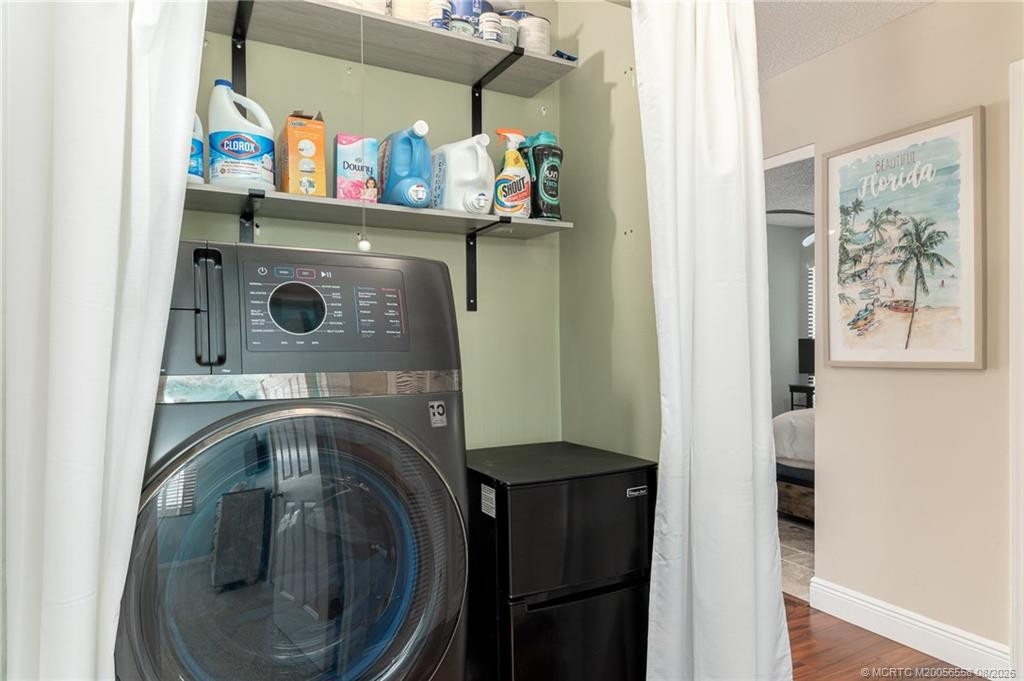 Washer/Dryer Not Included
