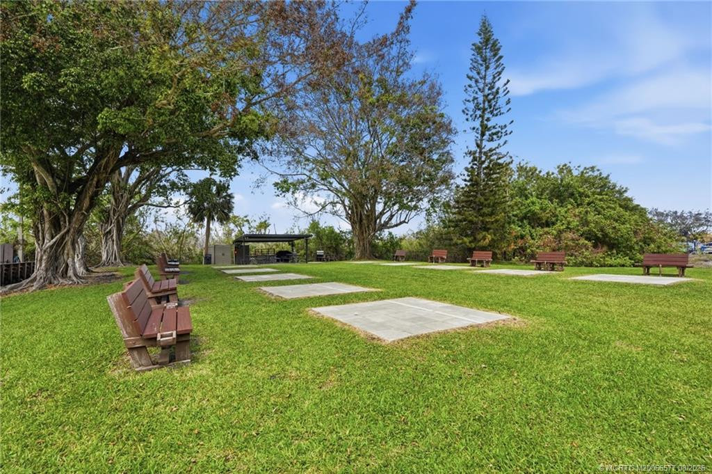 421 SW South River Drive #101, Stuart FL - photo 21 of 28
