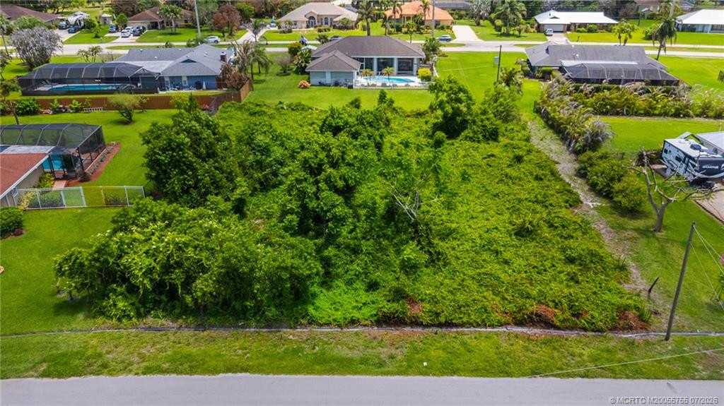 Property photo for 2012 SE Giffen Avenue, Port St. Lucie, FL 34952