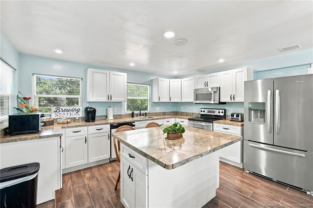 Photo 6 at 1895 39th Avenue, Vero Beach