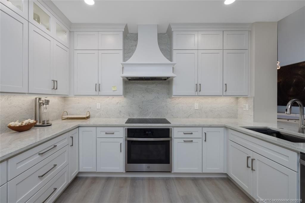 2390 SW Island Creek Trail — photo 23