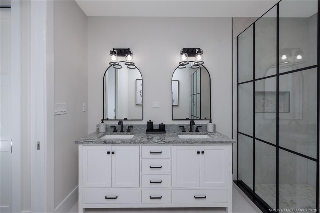 2390 SW Island Creek Trail — photo 46
