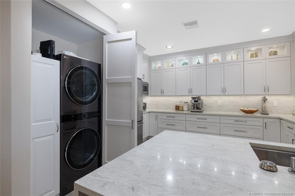 2390 SW Island Creek Trail — photo 57