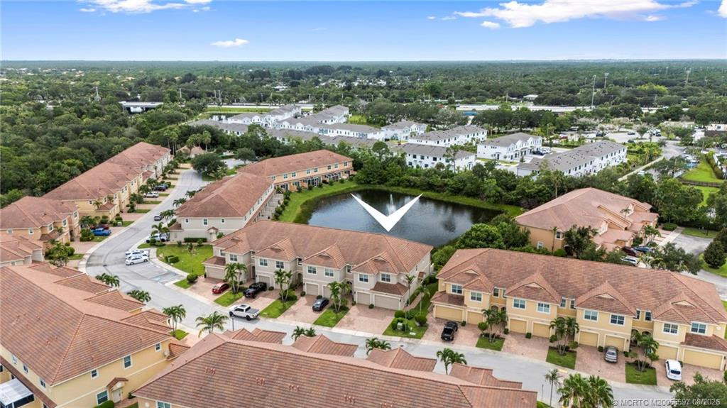 3 bedroom Townhouse at 650 SW Glen Crest Way, River Glen, Stuart — photo 3
