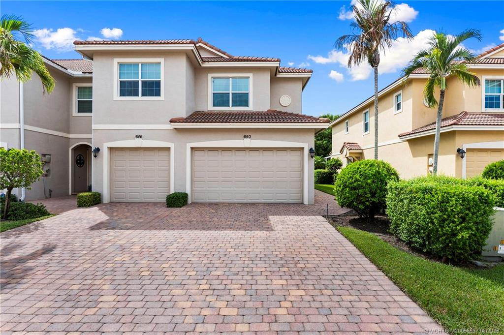650 SW Glen Crest Way, Stuart FL - photo 6 of 32