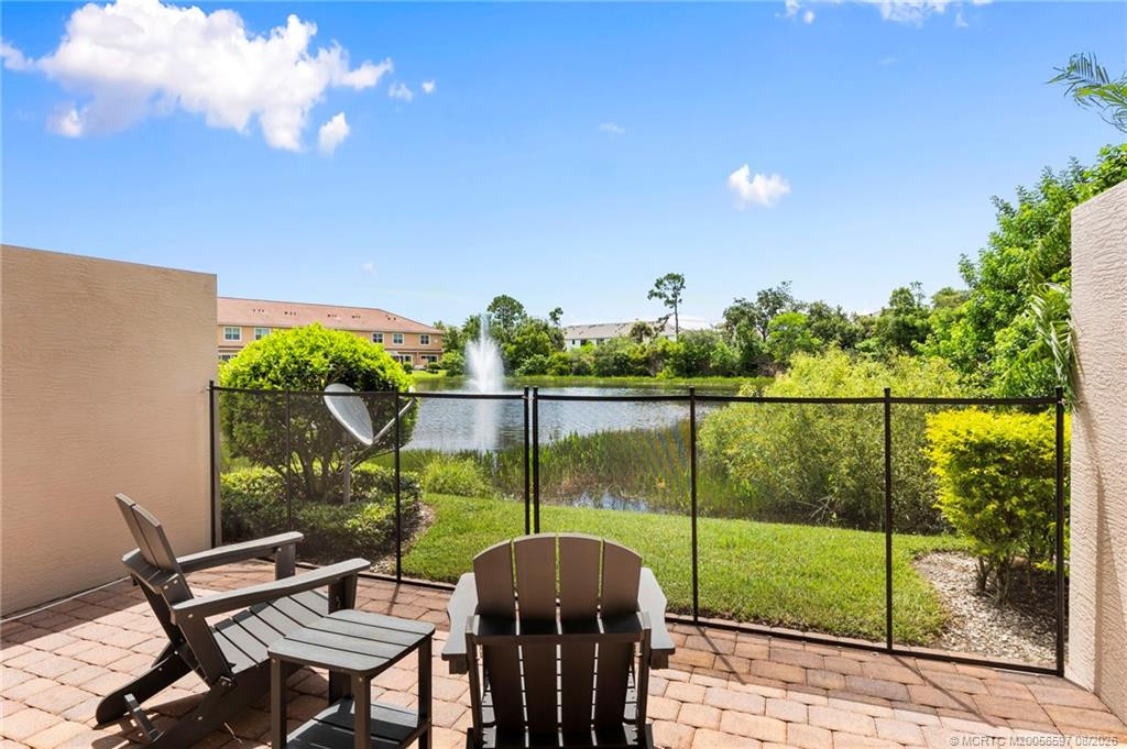 650 SW Glen Crest Way, Stuart FL - photo 16 of 32