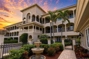 952 SE Willoughby Trace, Stuart, FL 34997