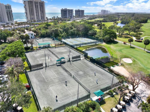 Island Dunes CC: tennis, pickleball