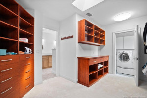 Closet with Laundry