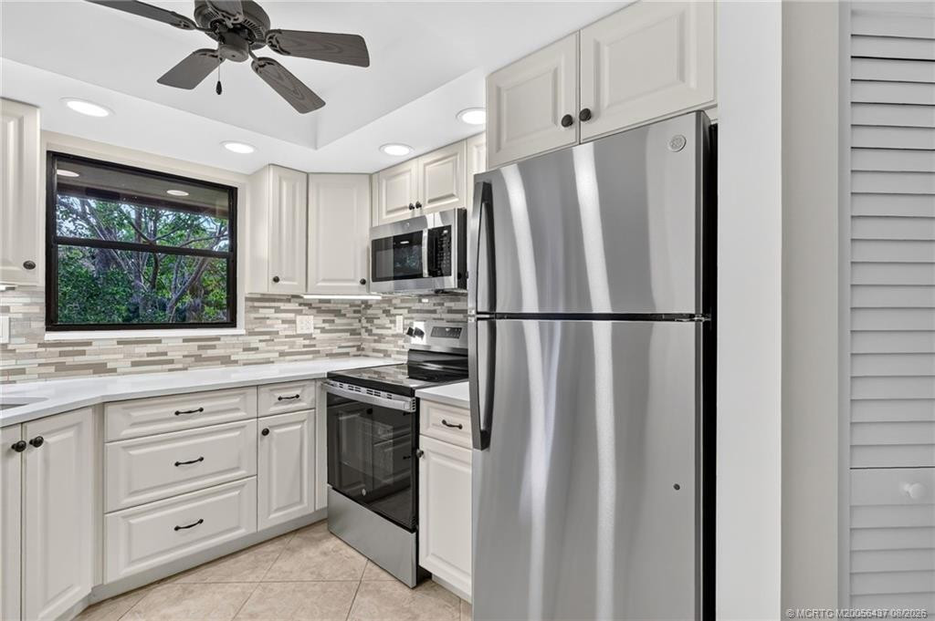 All new Stainless-steel appliances