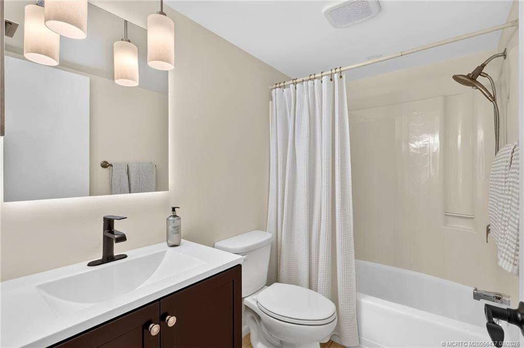 Main Bath