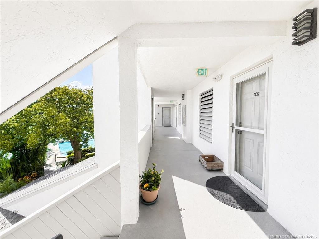 Photo 4 at 390 NE Edgewater Drive 302, Stuart