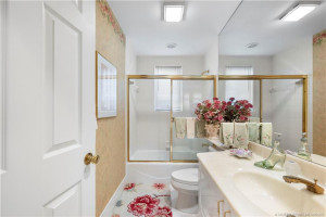 Guest bath