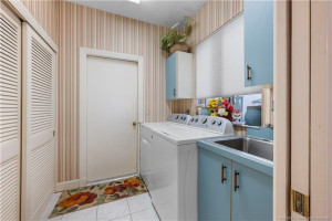 Extra-large deep sink