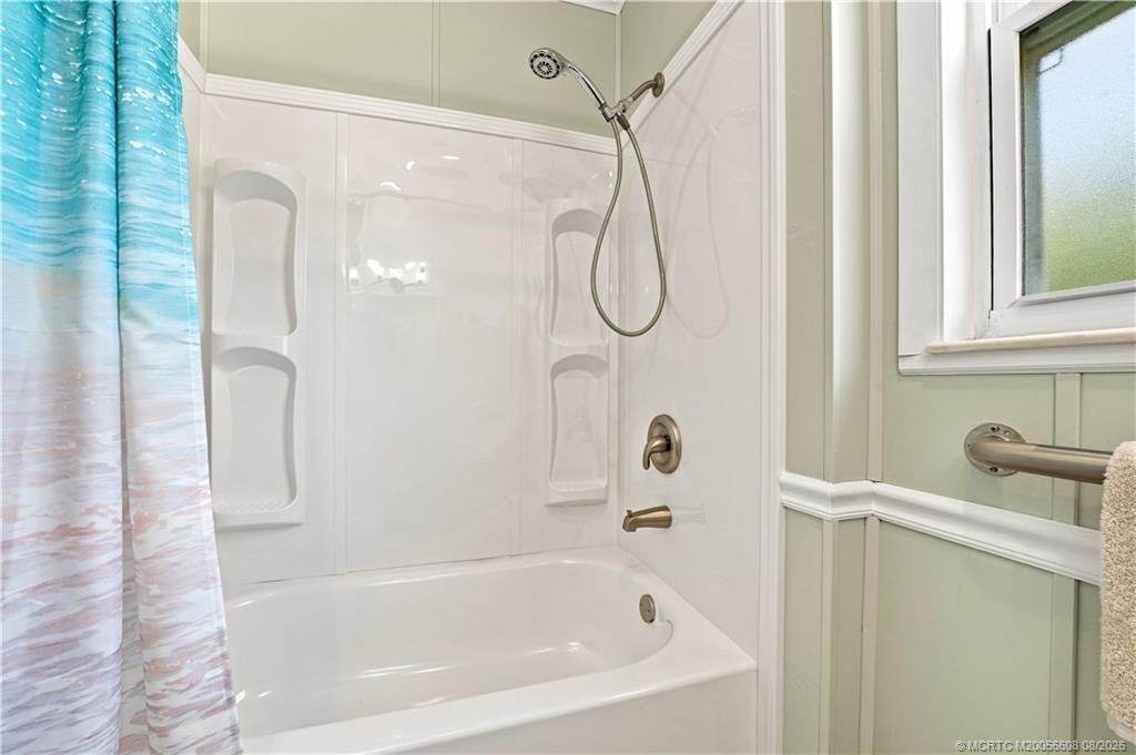 2917 Fiddlewood Circle, Fort Pierce FL - photo 18 of 39