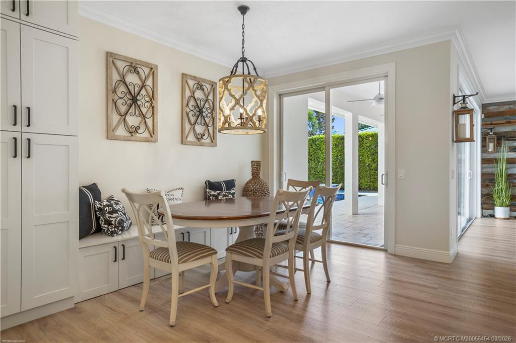 Breakfast Bench & Table