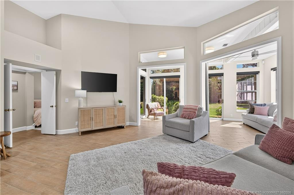Photo 4 at 2205 NW Seagrass Drive, Palm City