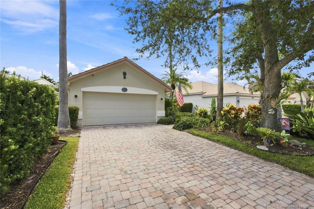 Photo 4 at 3694 NW Pin Oak Drive, Jensen Beach