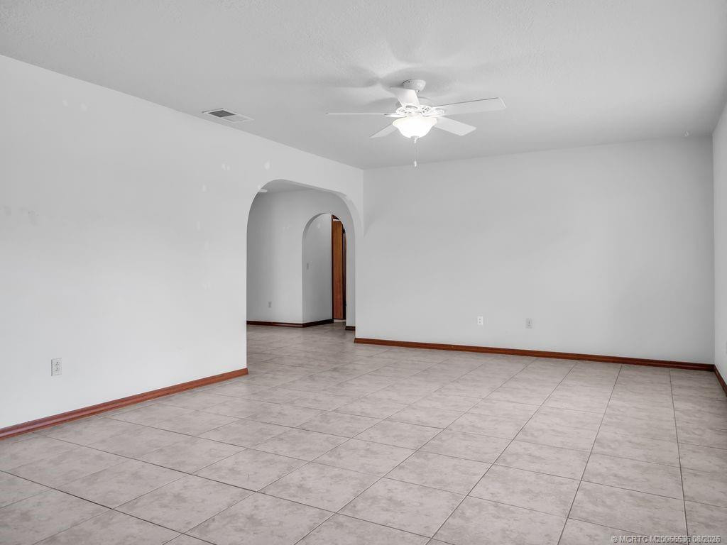 104 Sheridan Lane, Jensen Beach FL - photo 8 of 35