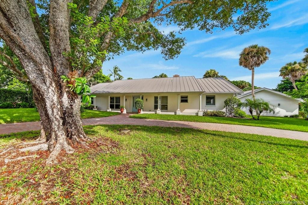 Property photo for 15 W High Point Road, Sewalls Point, FL 34996