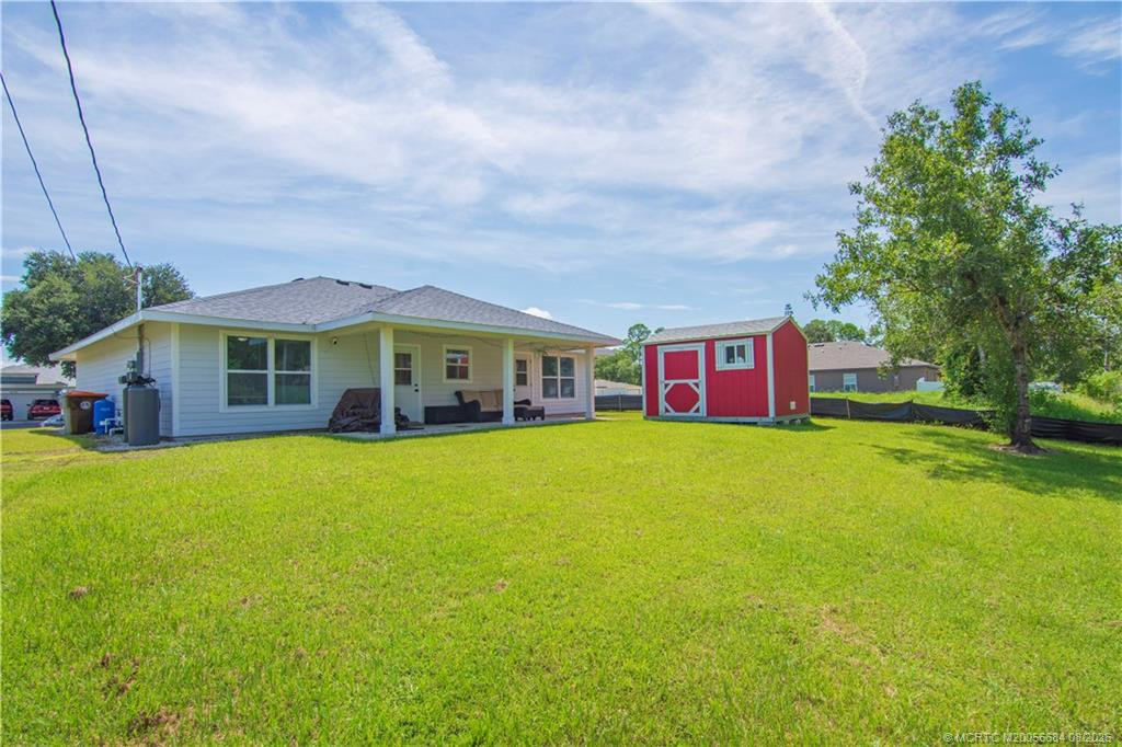 Photo 4 at 8255 105th Court, Vero Beach